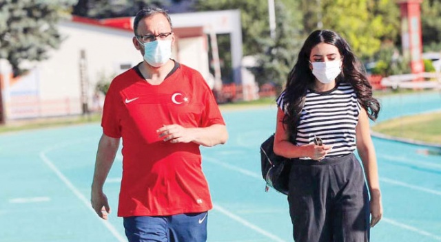 Bakan Kasapoğlu: Gençlerimizin projeleri için 35 milyon TL ayırdık Bakan Kasapoğlu: Gençlerimizin projeleri için 35 milyon TL ayırdık