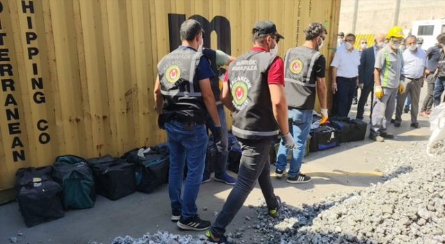 Bakan Pekcan: Kocaeli'de 540 kilo ağırlığında kokain ele geçirildi