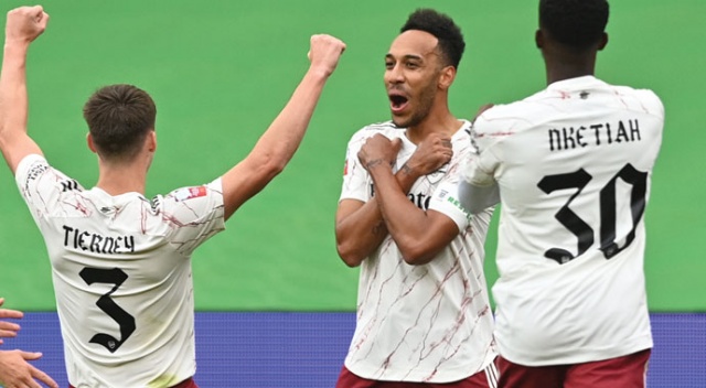 Community Shield şampiyonu Arsenal