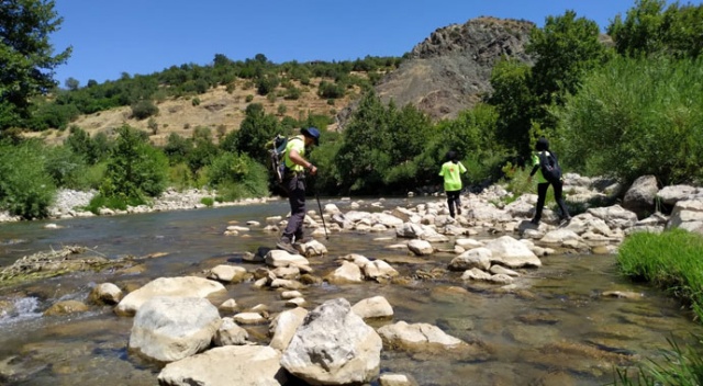 Diyarbakır'da kaybolan Miraç'ı arama çalışmaları 8'inci gününde devam ediyor Diyarbakır'da kaybolan Miraç'ı arama çalışmaları 8'inci gününde devam ediyor