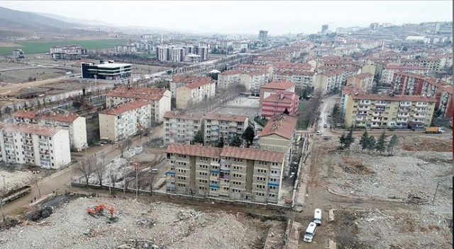 Elazığ ve Malatya'daki depremden etkilenenlerin elektrik ve doğal gaz faturaları 3 ay ertelenecek