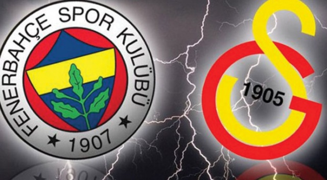 Fenerbahçe, Galatasaray'ın da gündemine gelen Mandzukic'e teklif götürdü Fenerbahçe, Galatasaray'ın da gündemine gelen Mandzukic'e teklif götürdü