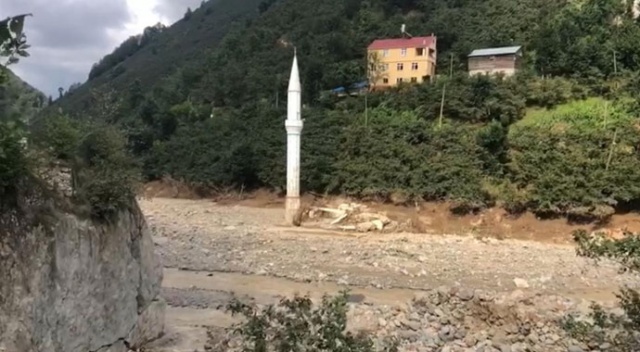 Giresun&#039;da sel felaketini anlatan en ilginç kare