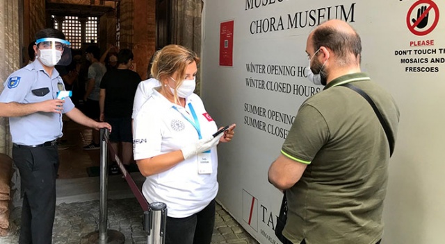 İbadete açılan Kariye Camisi'ne ziyaretçilerin ilgisi arttı