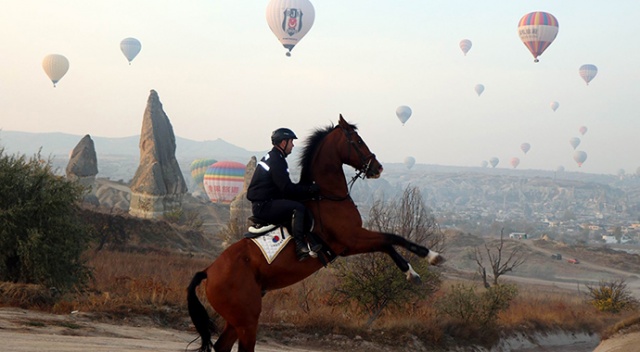 Kapadokya’da sıcak hava balon turlarına rüzgar engeli