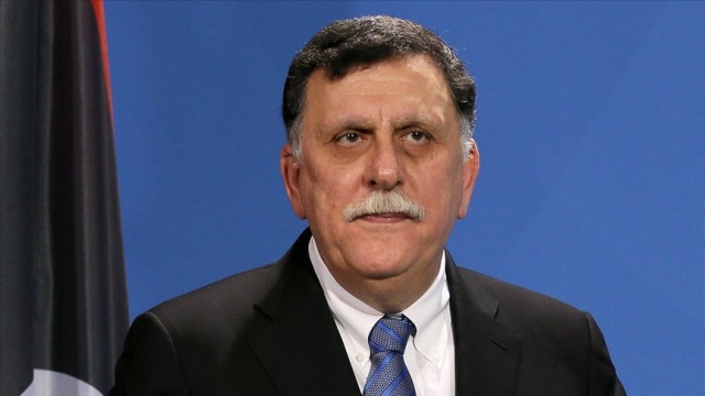 Libya Başbakanı Serrac, yeni Savunma Bakanı ve Genelkurmay Başkanı atadı Libya Başbakanı Serrac, yeni Savunma Bakanı ve Genelkurmay Başkanı atadı