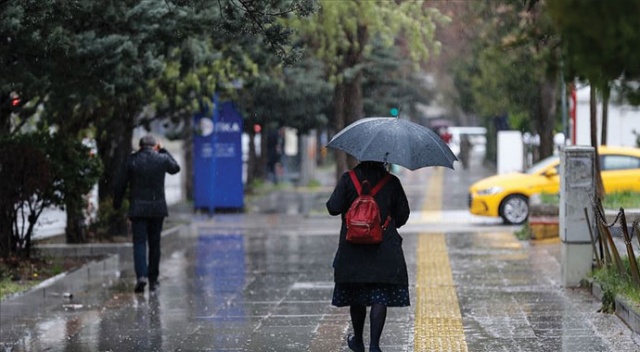 Meteoroloji o bölgeleri il il uyardı! Gök gürültülü sağanak yağışa dikkat