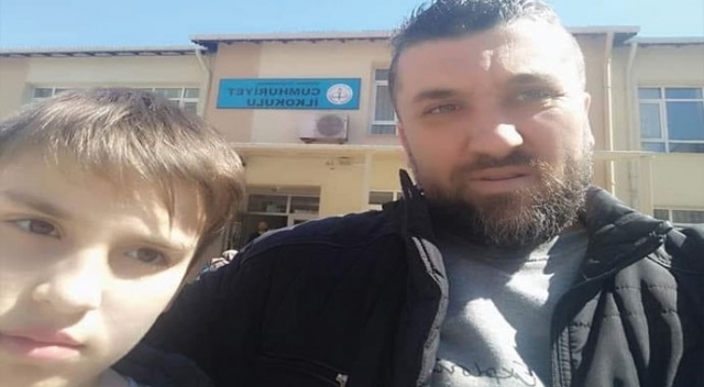 Oğlunu kurtarmak isteyen baba hayatını kaybetti
