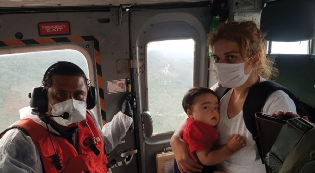 Sahil Güvenlik helikopteri Yunus bebek için havalandı