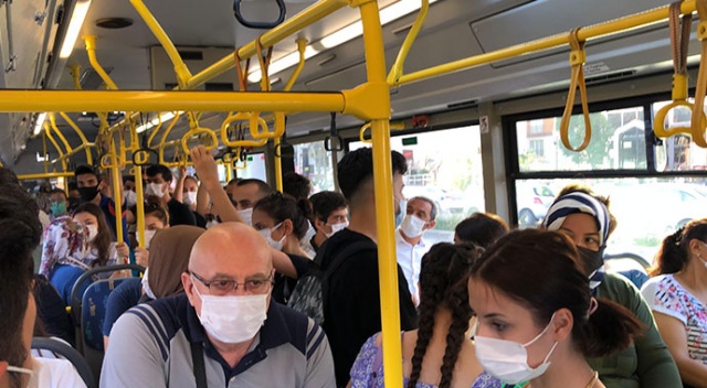 Adım atacak yer kalmadı! Tıka basa dolu otobüsler pes dedirtti Adım atacak yer kalmadı! Tıka basa dolu otobüsler pes dedirtti