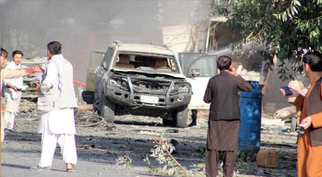 Afganistan Cumhurbaşkanı Yardımcısı Salih'in konvoyuna bombalı saldırı