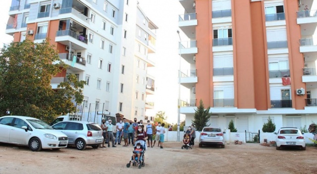 Antalya'da 60 haneli evin adresi yok: Biz varız ama yok gibiyiz