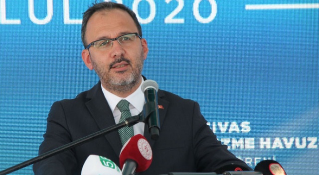 Bakan Kasapoğlu: Zirveye oynama iddiamızı icraatlarla ispatladık