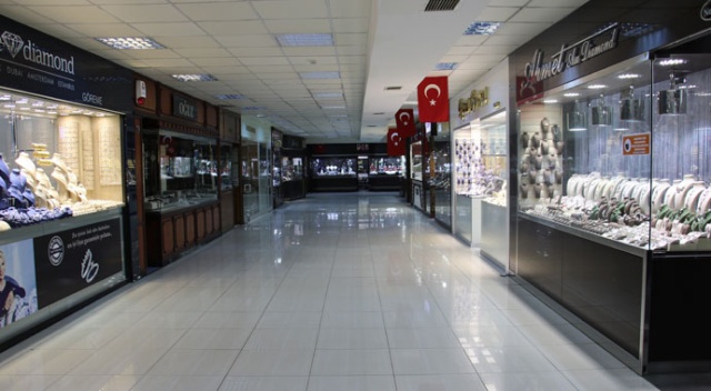 Başkent’te Covid-19 iddiası 300 esnafı mağdur etti