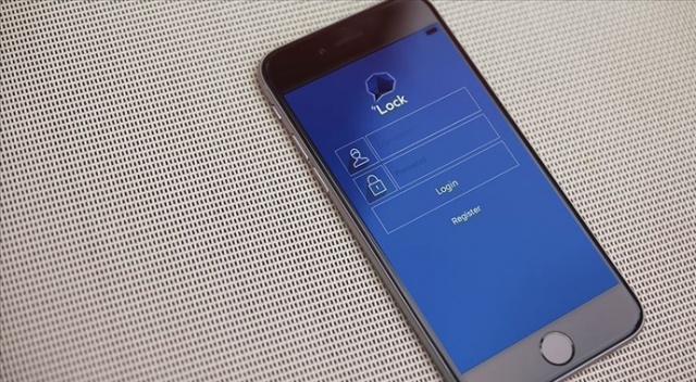 ByLock kullanıcısı olduğu belirlenen 12 öğretmen hakkında gözaltı kararı ByLock kullanıcısı olduğu belirlenen 12 öğretmen hakkında gözaltı kararı