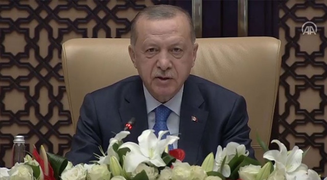 Cumhurbaşkanı Erdoğan Türkiye-İran Yüksek Düzeyli İşbirliği Konseyi 6. Toplantısı'nda konuştu Cumhurbaşkanı Erdoğan Türkiye-İran Yüksek Düzeyli İşbirliği Konseyi 6. Toplantısı'nda konuştu