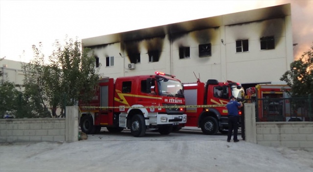 Denizli'de kuruyemiş fabrikasında patlama: 2 işçi hayatını kaybetti