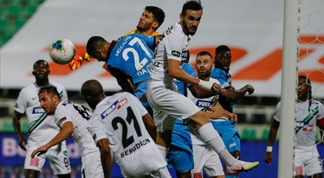 Denizlispor 2. hafta mücadelesinde Trabzonspor'u konuk edecek Denizlispor 2. hafta mücadelesinde Trabzonspor'u konuk edecek