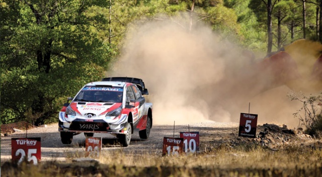 Dünya rallisi heyacanı ikinci gününde de devam ediyor Dünya rallisi heyacanı ikinci gününde de devam ediyor