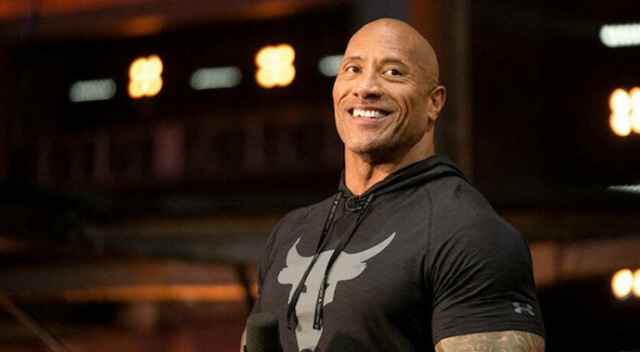 Dünyaca ünlü Hollywood yıldızı Dwayne Johnson ve ailesi koronavirüse  yakalandı | Türkiye Gazetesi