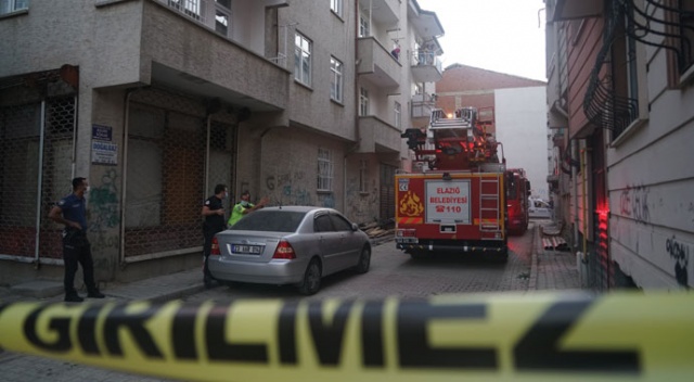 Elazığ’da yangında 3 kişi dumandan etkilendi
