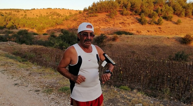 Eşi 'sen yapamazsın' dedi, o ise 20 yıldır günde 20 kilometre koşuyor