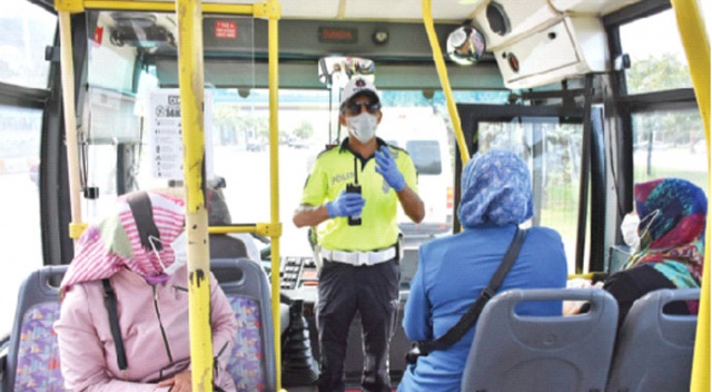 Ev hariç  her yerde maske mecburi