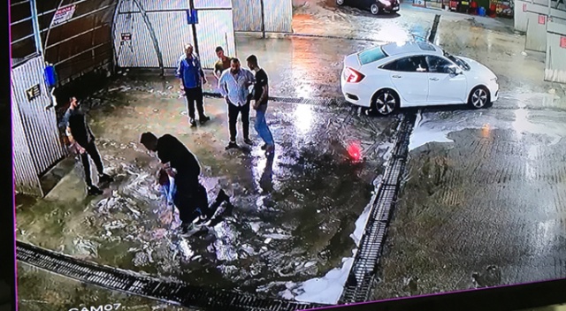 İlk önce dövdüler, sonra kaçırdı...O anlar kamerada