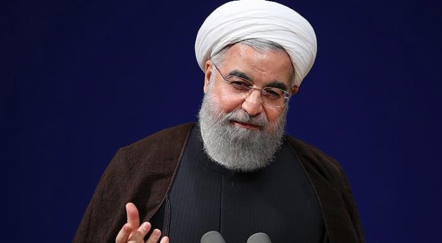 İran Cumhurbaşkanı Ruhani: Yaptırımlara ve koronavirüse rağmen iç üretimi arttırmalıyız İran Cumhurbaşkanı Ruhani: Yaptırımlara ve koronavirüse rağmen iç üretimi arttırmalıyız