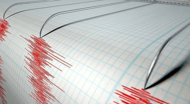 İran&#039;da 5.1 büyüklüğünde deprem: 34 yaralı