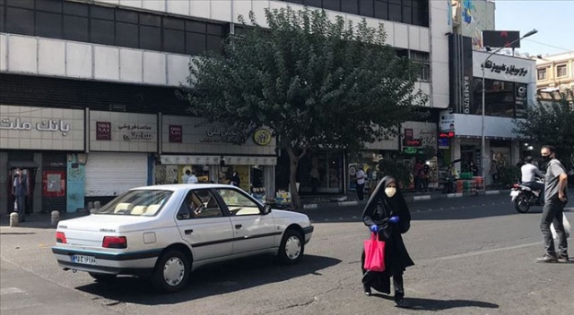 İran'da son 24 saatte 115 kişi Kovid-19'dan hayatını kaybetti