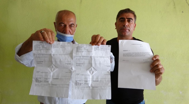 Kendisini jandarma ve savcı olarak tanıtan dolandırıcılar baba ve oğlunu 34 bin dolar dolandırdı Kendisini jandarma ve savcı olarak tanıtan dolandırıcılar baba ve oğlunu 34 bin dolar dolandırdı