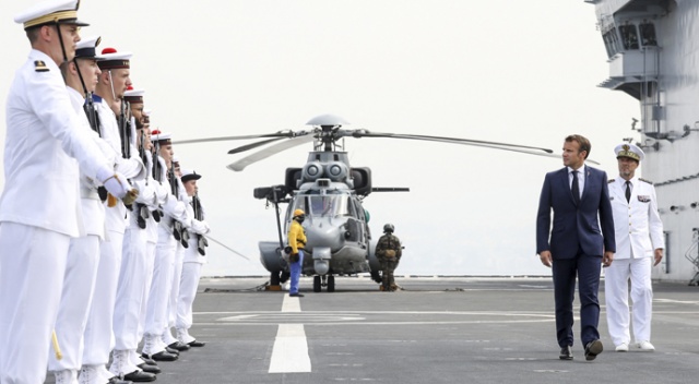Macron kaybolan imajının peşinde Macron kaybolan imajının peşinde