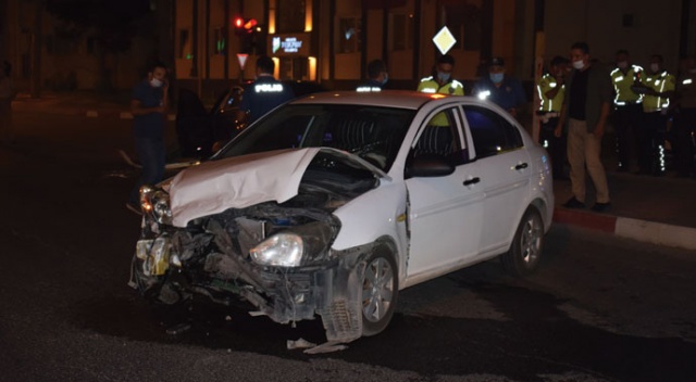 Malatya'da sivil ekip aracı kaza yaptı: 1 polis yaralı