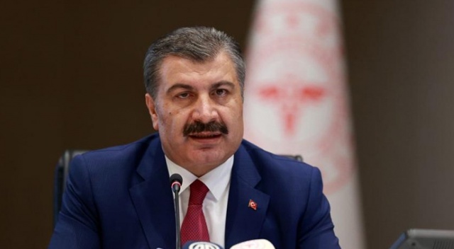 Sağlık Bakanı Koca’dan salgına karşı önlemlere dikkat çeken kapak tasarımı