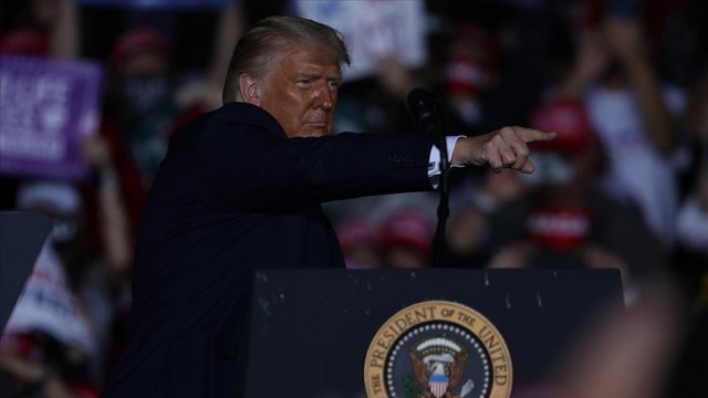 Trump 150 milyon hızlı Covid-19 testi dağıtılacağını açıkladı Trump 150 milyon hızlı Covid-19 testi dağıtılacağını açıkladı