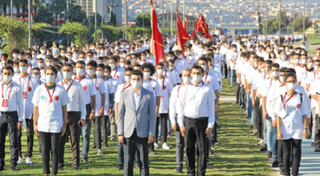 Ülkücüler 12 ada için yürüdü Ülkücüler 12 ada için yürüdü