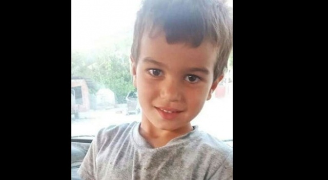 Yakıt koklayan 5 yaşındaki çocuk hayatını kaybetti Yakıt koklayan 5 yaşındaki çocuk hayatını kaybetti