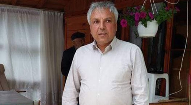 Yasin Öztekin'in babası koronavirüs nedeniyle hayatını kaybetti Yasin Öztekin'in babası koronavirüs nedeniyle hayatını kaybetti