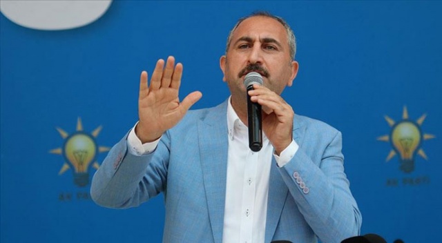 Adalet Bakanı Gül: Azerbaycanlı kardeşlerimizin haklı davasında sonuna kadar yanındayız