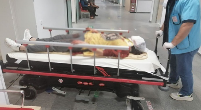 Aksaray'da feci kaza! Tır otomobili biçti