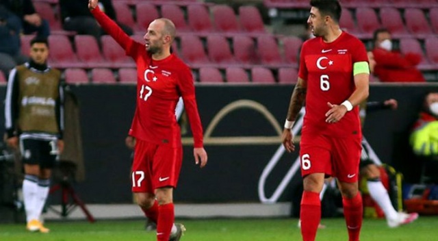 Almanya maçının görünmeyen kahramanı Efecan, karşılaşma sonrası duygulandı Almanya maçının görünmeyen kahramanı Efecan, karşılaşma sonrası duygulandı