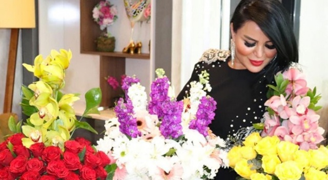 Aslı Tarcan Covid-19 döneminde diş sağlığı hakkında bilgiler verdi Aslı Tarcan Covid-19 döneminde diş sağlığı hakkında bilgiler verdi