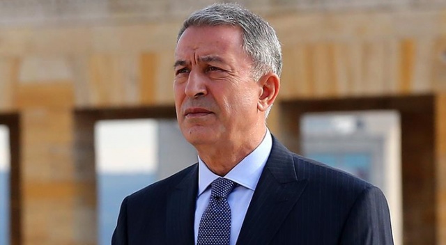 Bakan Akar'dan Ersin Tatar'a tebrik mesajı Bakan Akar'dan Ersin Tatar'a tebrik mesajı