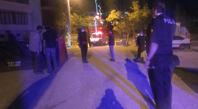 Birlikte yaşadığı kadın tarafından bıçaklanarak öldürüldü