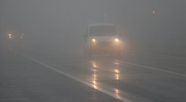 Bolu Dağı’nda görüş mesafesi 20 metreye kadar düştü