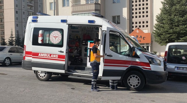 Bunalıma girdi, kendini doğalgaz borusuna astı