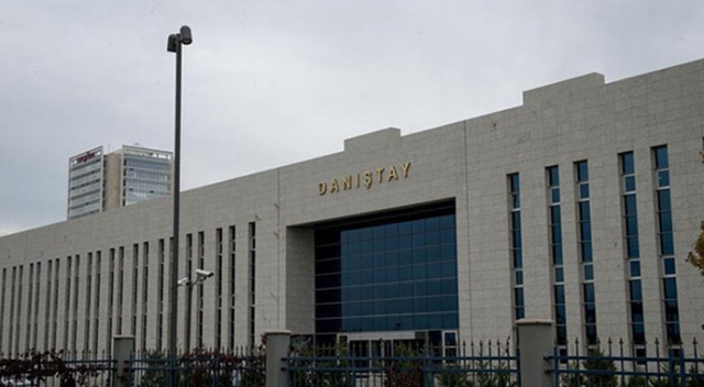 Danıştay üyesi "Twitter hesabımı kapatayım mı?" anketi yaptı, ilginç bir sonuç aldı Danıştay üyesi "Twitter hesabımı kapatayım mı?" anketi yaptı, ilginç bir sonuç aldı
