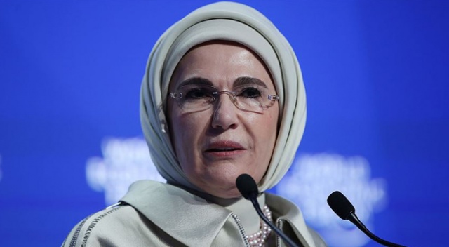 Emine Erdoğan'dan 'Dünya Kız Çocukları Günü' paylaşımı