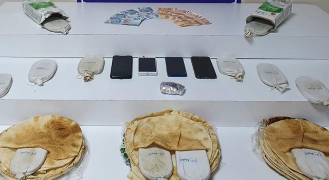 Esenyurt’ta ekmek arası uyuşturucu Esenyurt’ta ekmek arası uyuşturucu